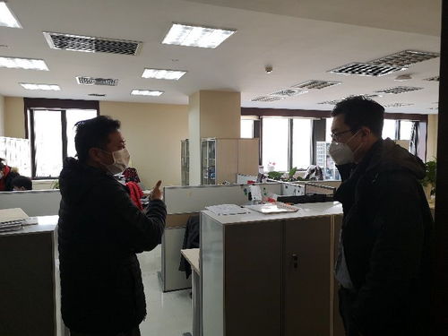 黨旗飄揚戰疫情，勠力同心保服務——首旅財務公司黨支部在行動